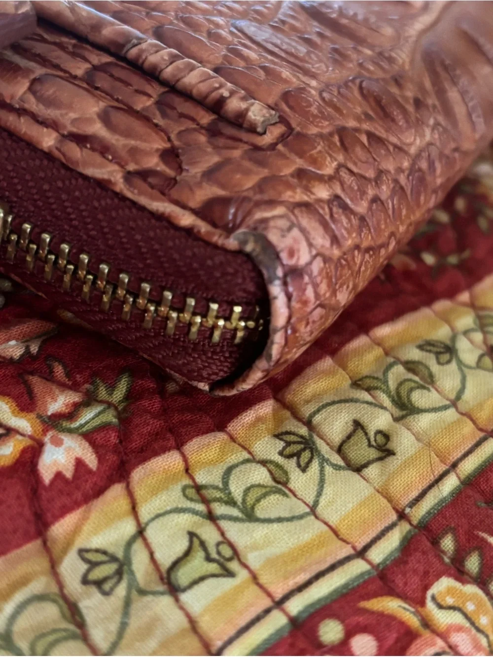 Vintage Brahmin Suri Leather Long Wallet Zip Around Cognac Brown Croc Embossed